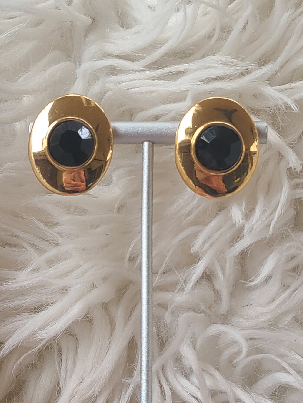 SAL By Swarovski Gold-Tone Clip On Earrings- Great Vintage Condition